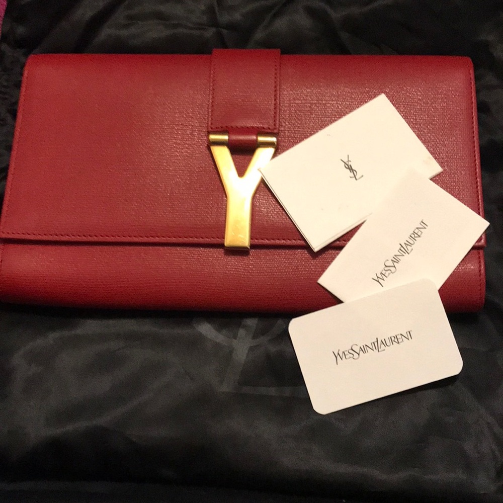 YSL Y CLUTCH